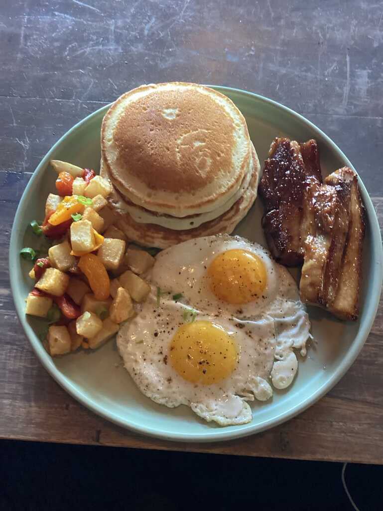 AR Restaurant & Catering LLC