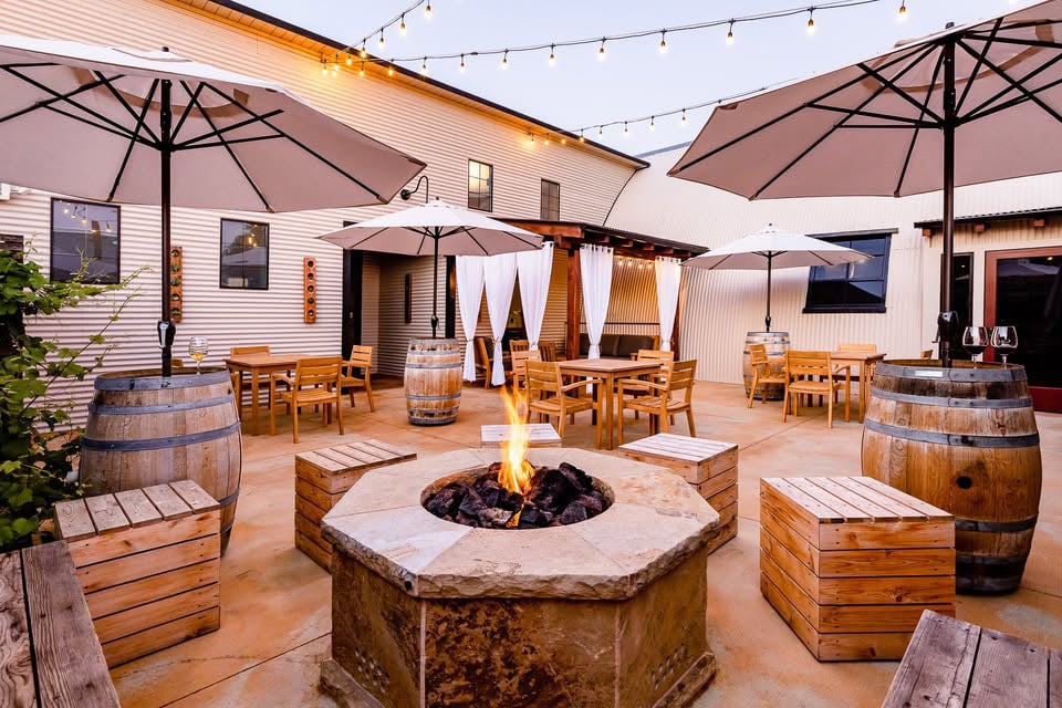 Carr Vineyards & Winery