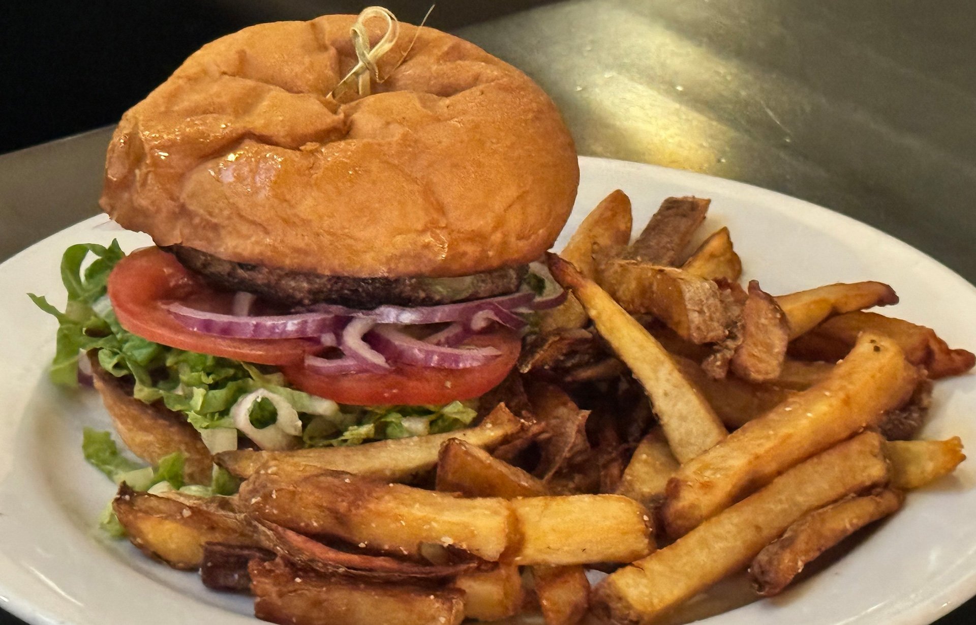 Los Olivos Wine Merchant & Cafe