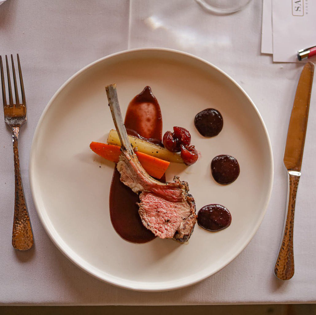 AR Restaurant & Catering LLC